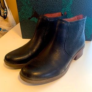 Dansko Black Ankle Bootie Size 8